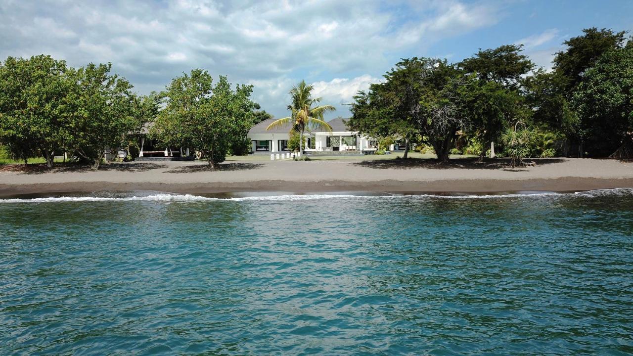 Villa Mathan Lovina Esterno foto